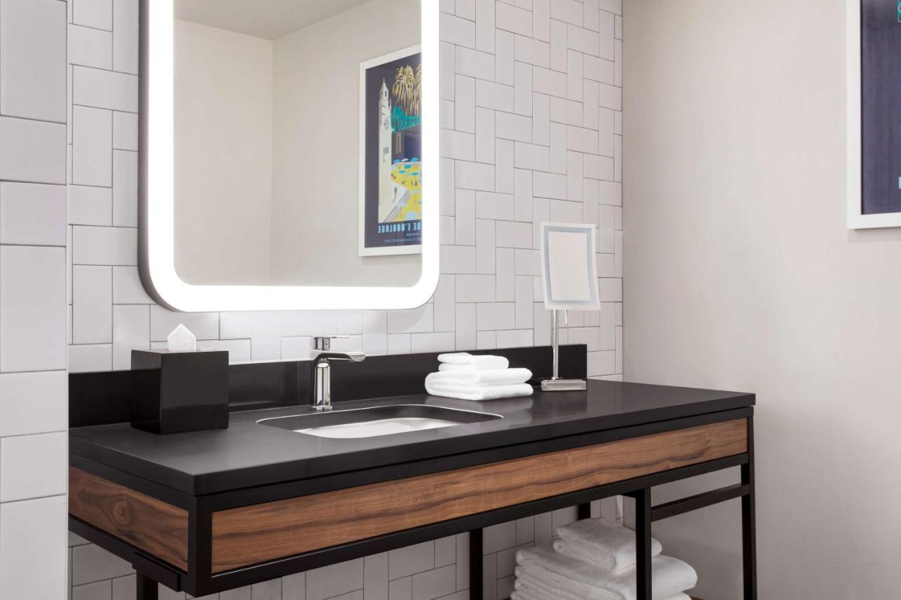 Hyatt Centric Montreal 호텔 외부 사진